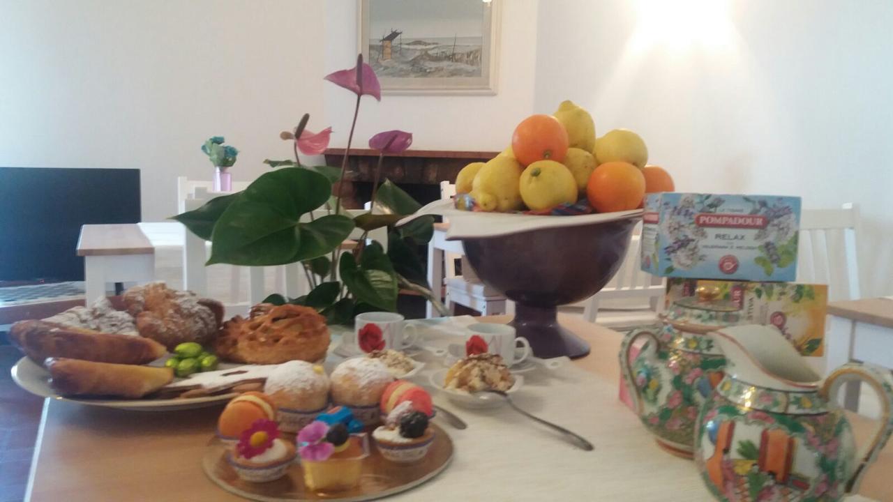 Florinda B&B Viareggio Luaran gambar